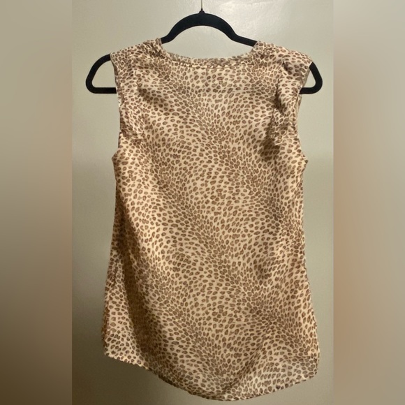 Banana Republic Brown Tones Leopard Print V-Neck Tank with Ruffle Details - Picture 2 of 4